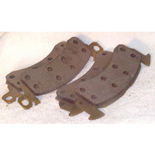 Front Brake Pads 1/2 Ton (Pair) - 1971-1972 Chevy/GMC Truck