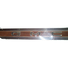 "GMC" Woodgrain Tailgate Plaque 1969-72 GMC Truck